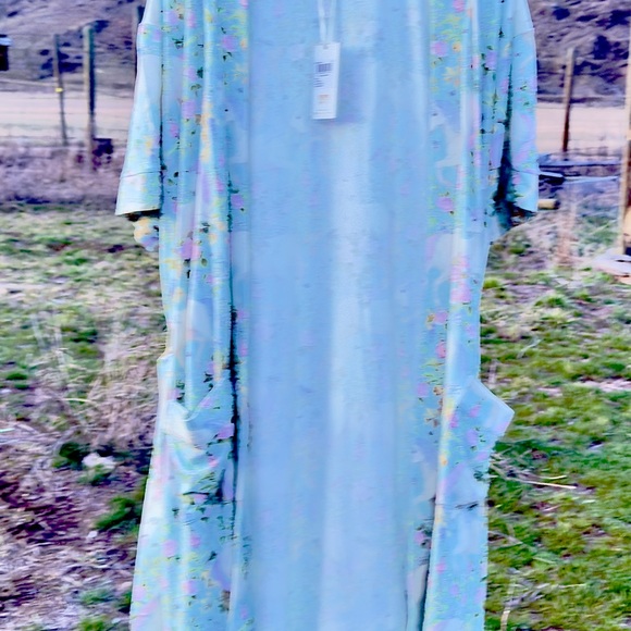 Purchased In Australia - Picture 2 of 7